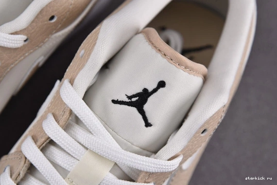 Red Low FB7168-121 SE 1 Sail University Jordan FB7168-121 Rattan 0404